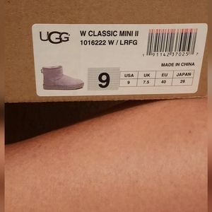 UGG BOOTS